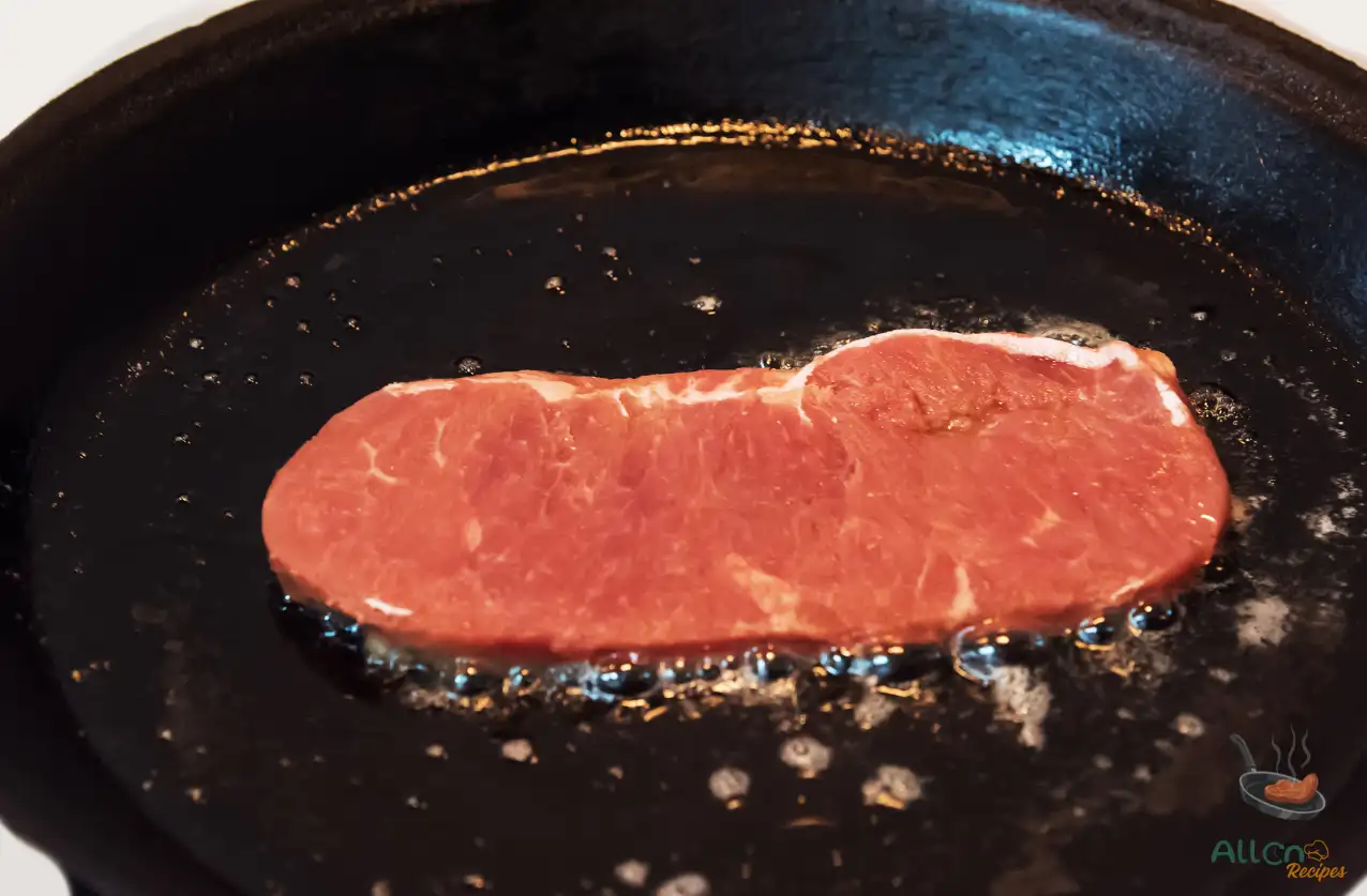 How to Pan Fry a Steak Easy Steps
